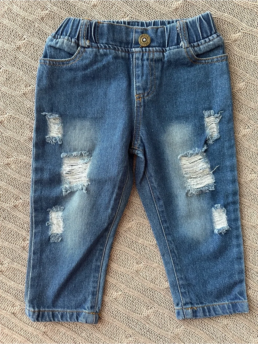 EUC 4pc Baby Girl Mix’n’Match Outfit Set, Cream & Jeans, 18-24 Months